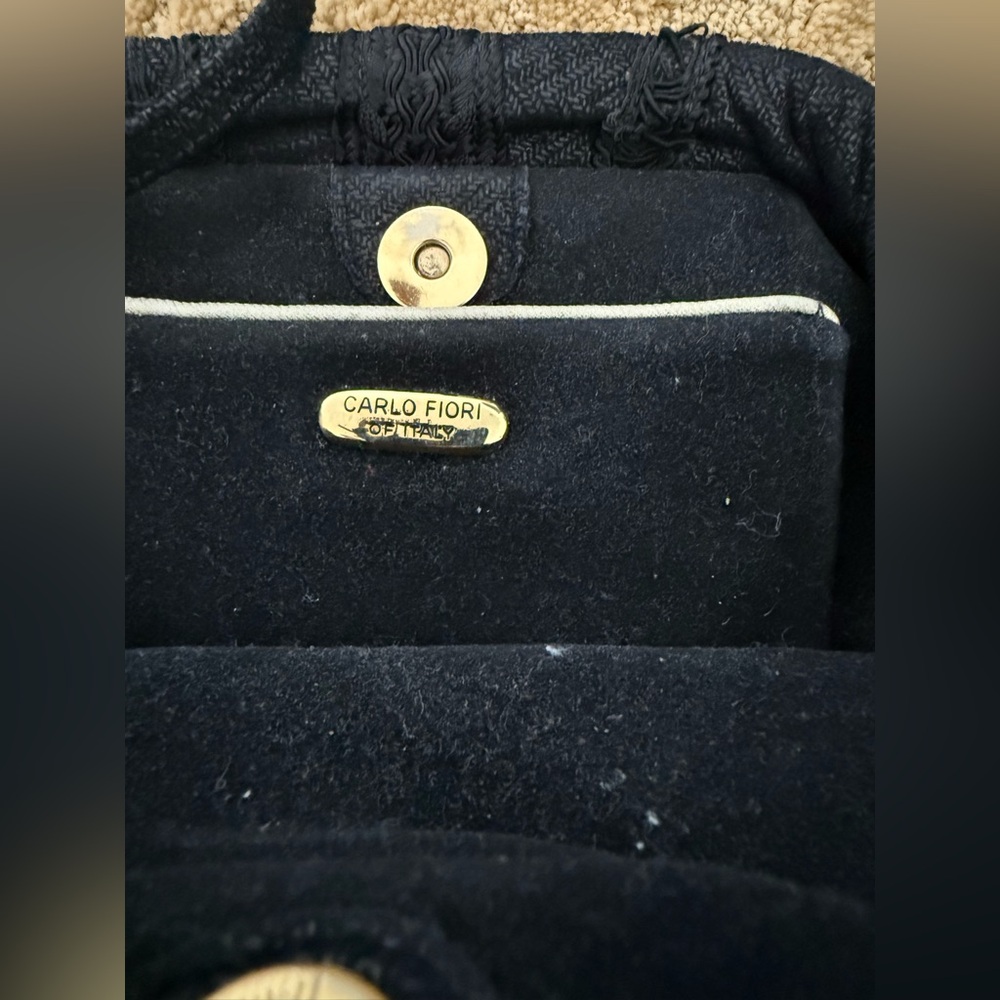 Elegant Black Clutch - Picture 2 of 5